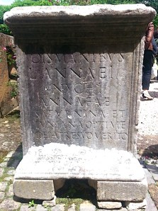 Mondragone_Inscription