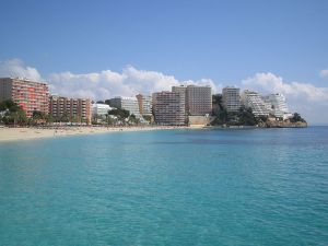Magaluf. – Image source: http://en.wikipedia.org/wiki/Magaluf#mediaviewer/File:Magalluf-Mallorca-rafax.JPG
