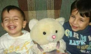Aylan and Galip during happier times. – Image source: http://www.theguardian.com/world/2015/sep/03/refugee-crisis-syrian-boy-washed-up-on-beach-turkey-trying-to-reach-canada.